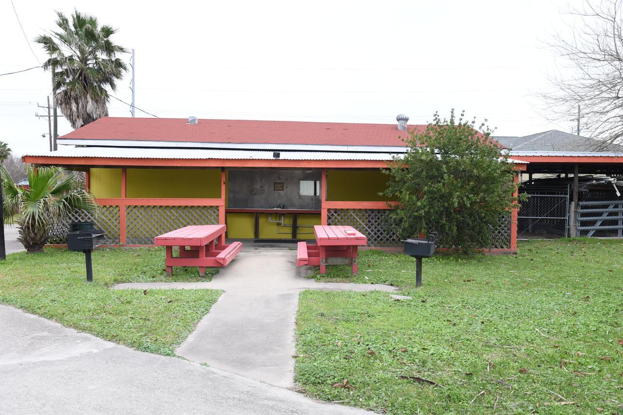 Gulfway Motel&Restaurant Gilchrist Exterior foto